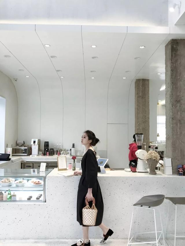 你单身的原因找到了，心动的信号女一原来这么会穿！|时尚