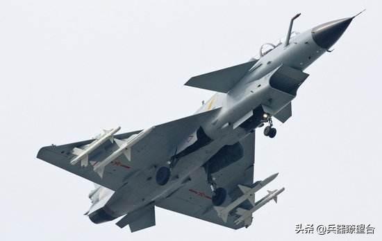 苏-57后继型号曝光！单发起飞重量20吨，这不就是