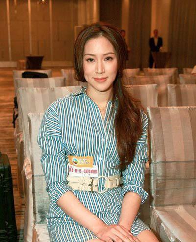 徐子淇的前半生：24岁嫁豪门，8年生4胎，如今稳坐“千亿阔太”