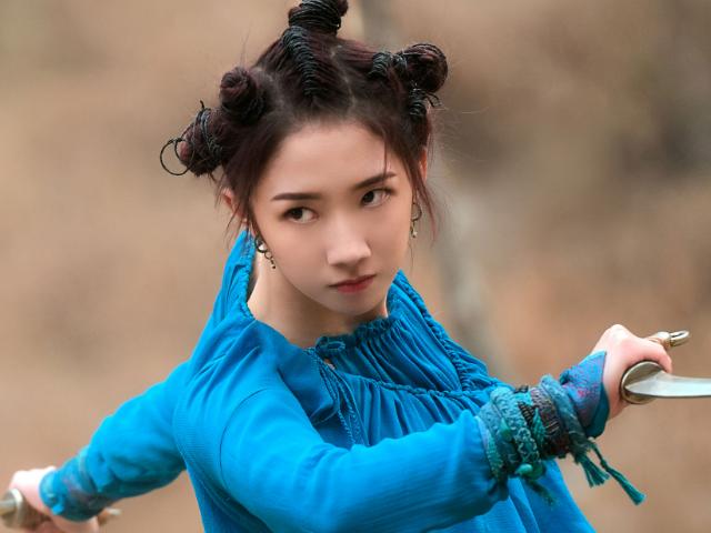 箭少女古装秀，杨超越仙气、孟美岐霸气，看到