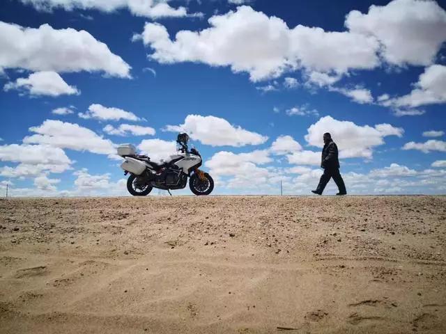 干货：骑摩托车进行长途旅行的装备清单，建议