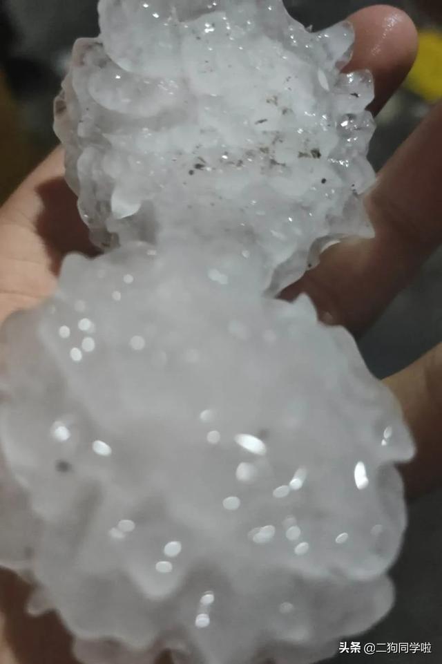 昨晚，山东14市遭遇冰雹天气！最大鸡蛋个头等于