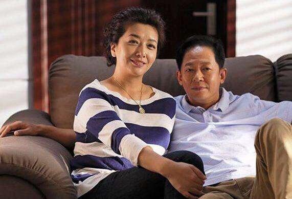 王志文早年疑似家暴徐帆，和众多80后女神传绯闻