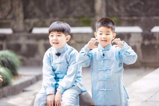 沙溢半年连上9档综艺，评价女嘉宾“裤衩有点短