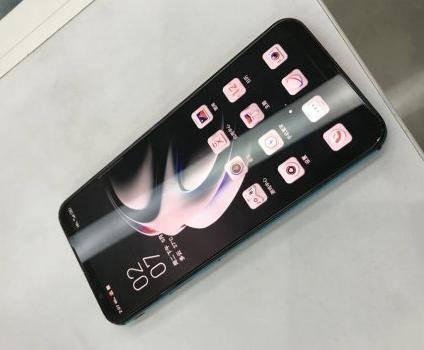 144Hz+16GB运存+256GB内存，豪华组合降了50元