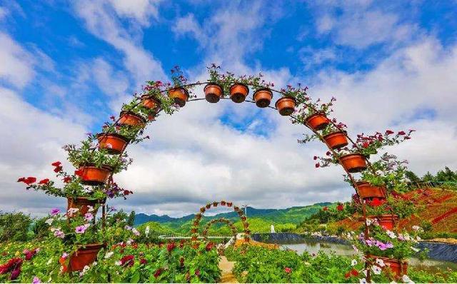 重庆避暑|八月的重庆，空气都是“烫人的”，去这个地方避暑简直不要太安逸