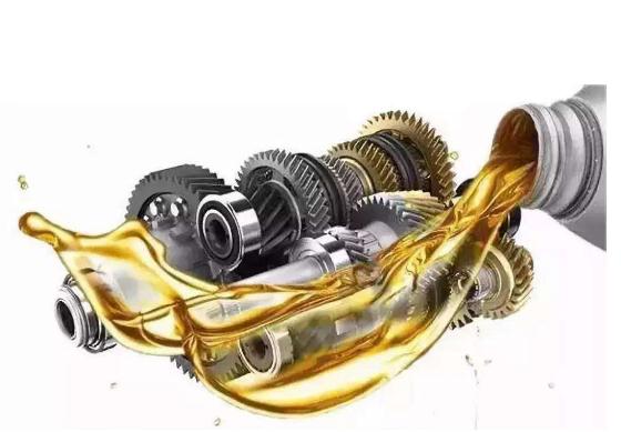 车子保养只会换机油？花钱多做这4种，爱车更好