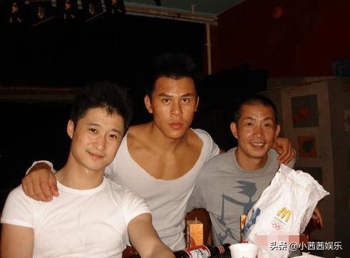 他被周星驰一手捧红，今身价5000万的他，唯独听命于星爷一人