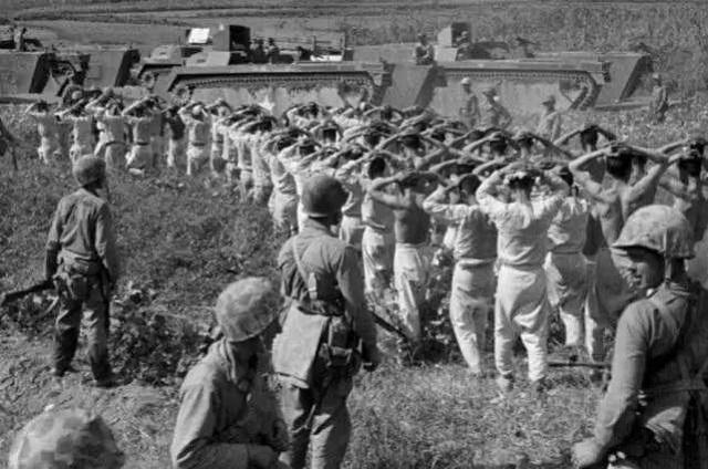 当年，日军在榨油厂留下一大铁箱，里面是1000多甲骨，后来怎么样