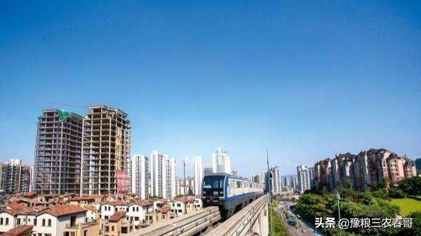 农民又上当了，专家不是说房价高位再等等吗？