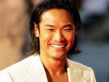 吴君如：曾被骂“丑女”，如今“拿捏”陈可辛