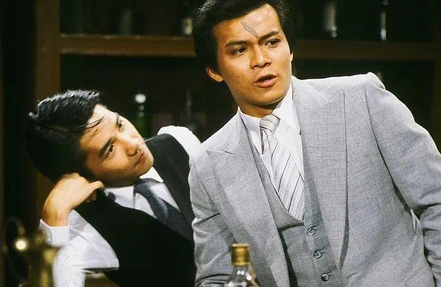 是拍了几个烂片没错，但骂梁朝伟我不同意