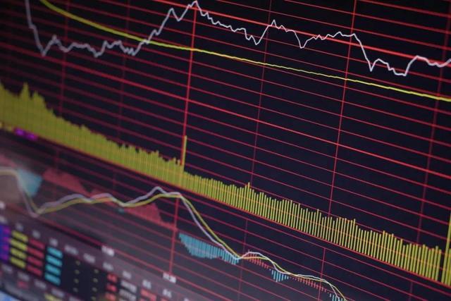 “牛市”来了？看看这些明星的例子，刘涛、李