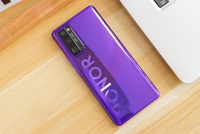 精彩不错过 功能很有料，荣耀30 Pro的AI精彩瞬间