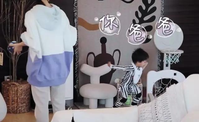 当《婆婆和妈妈》放一起，看林志颖撕下“伪装