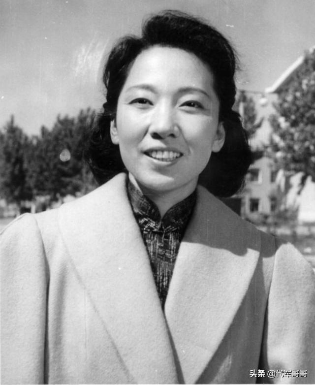 又一位99岁著名表演艺术家去世！与癌症抗争30多年，明星纷纷悼念