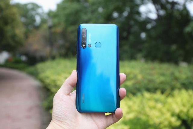 看似便宜其实鸡肋，这四款华为手机已经过时，别贪便宜入手