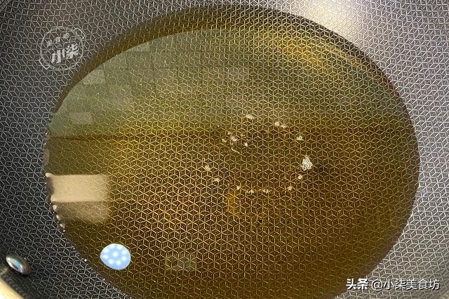 薄脆懒人做法，不和面不擀面，出锅酥脆掉渣，做饺子馅越吃越香