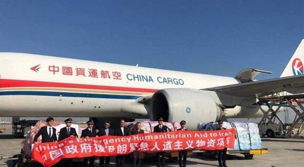 这才是真正的大国风范，中国解放军干了件大事，12国军队受益匪浅