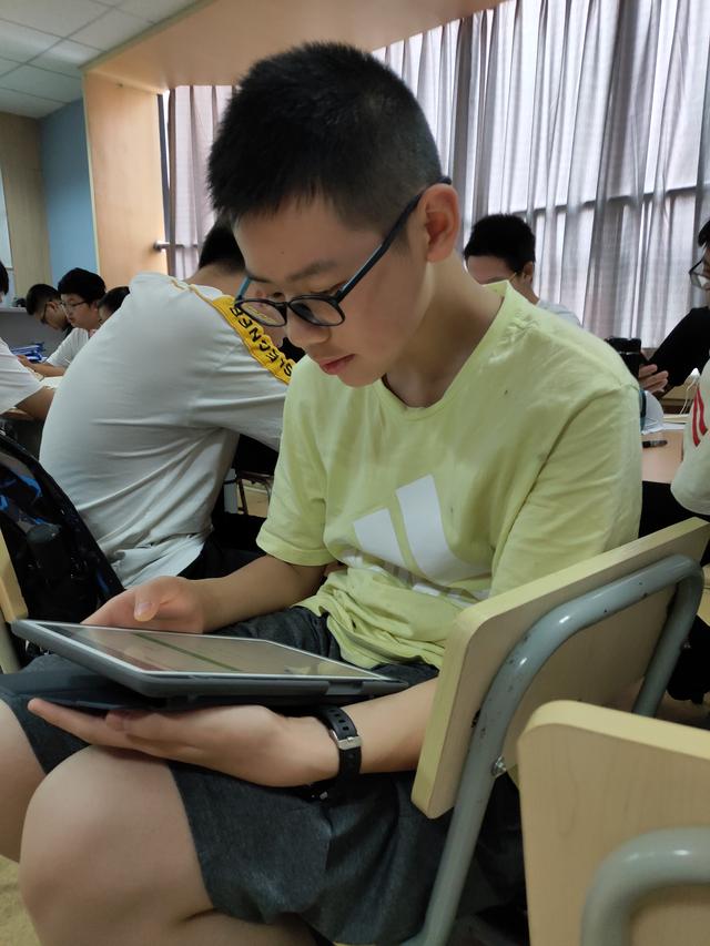 奇速英语夏令营—成都外国语学校杨智力，初二挑战高中3500词汇