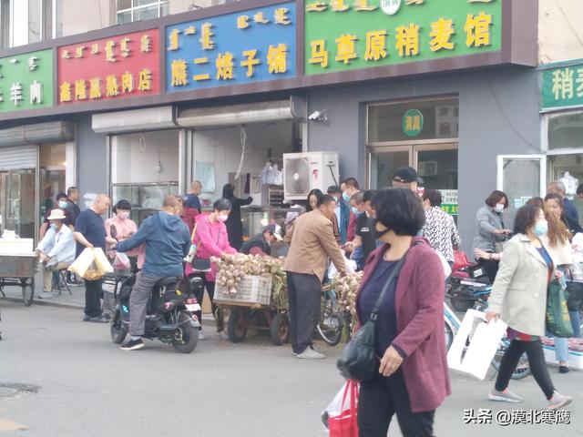 呼和浩特：路边烧烤、街面摆摊……真好！我们路边摊又要回来了