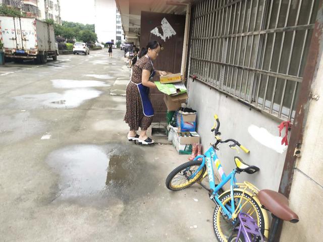 共青城市甘露镇：干部群众共行动，美丽家园建出来