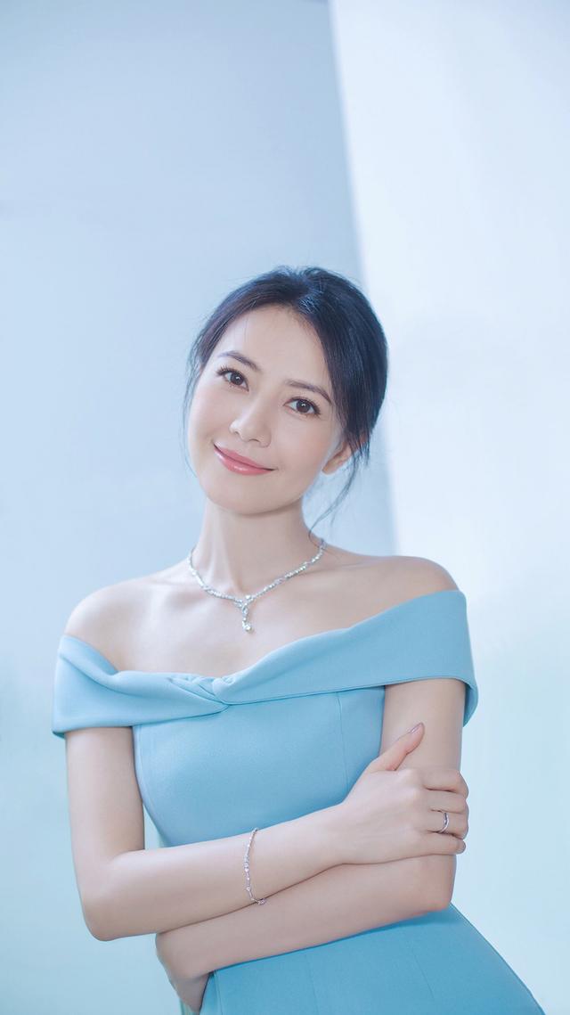 高圆圆和佟丽娅之间只能选一个，你选哪个做你