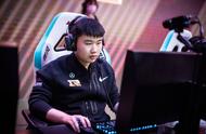LOL：Wei豹女完美控图精准狙击，RNG2-0轻松击败ES