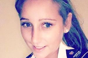 Sweet female jail alarm fall in love with 