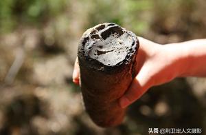 Below bequeath of ground of abstraction of silver 