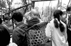 Old photograph: The Sichuan Chengdu the people's 