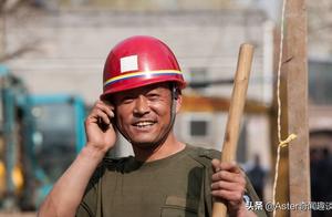 The net passes: The farmer is versed in day enters