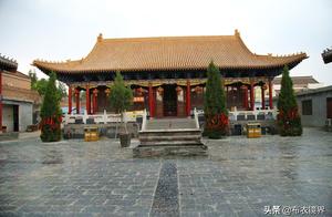 Each district has his town god's temple, town god