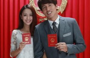 Yan Chengxu, tong Liya stage photo! Before door of