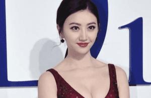 The Jing Tian figure after get fat absolutely, protruding is sunken have send a devil kind hot, beca