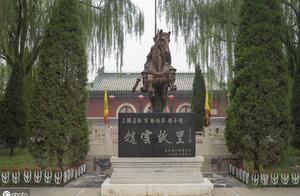 Why doesn't Liu Bei give Zhao Yun Feng Hou to dea