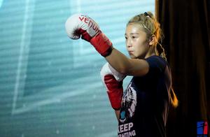 17 years old strike Kunlun of beautiful girl Zhang