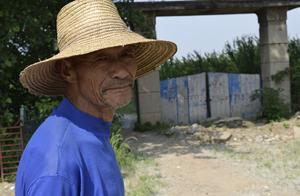 The car with an unidentified antecedents, place is old inside Jiang Di, old farmer: Hope somebody is