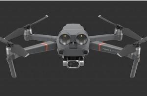 Big border government of the United States that send a letter, product of speak bluntly technology d