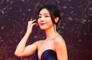 Beautiful of melting goddess Home Deng is lovely a