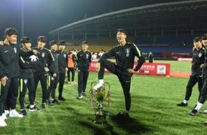 Panda cup organizing committee calls in pot of Korea team champion!