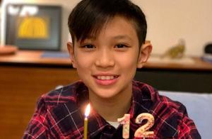 The son is 12 years old, 47 years old of Yuan chant appearance to regret advanced age cannot give bi