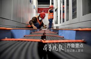 Base of moon of Jinan R3 line finishs the signal t