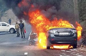 Why tesla future is met " of " spontaneous combu