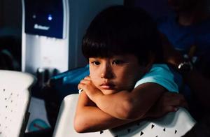 The student can'ts bear the parent jumping abusiv