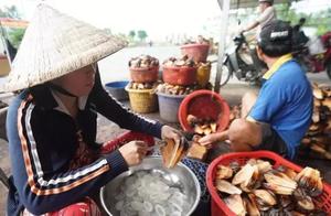 The fruit that the foreigner does not eat, went to China, was eaten however 