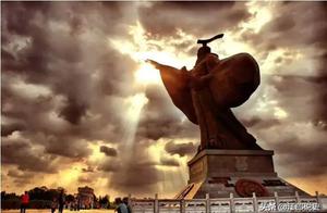 How does Chinese fierce emperor keep the warlike e