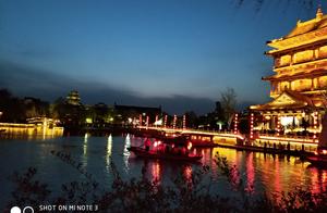 Northward, be worth the Changjiang Delta ancient town that goes most