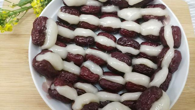 炸红枣要怎么做好吃炸红枣要哪些材料如何做炸红枣