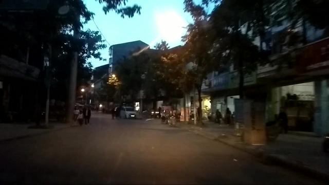 四川達州大竹縣高穴鎮沙灘壩魏家灣有個叫王丹的女孩現有十八歲左右小時臉上有燒傷現在可能不太明